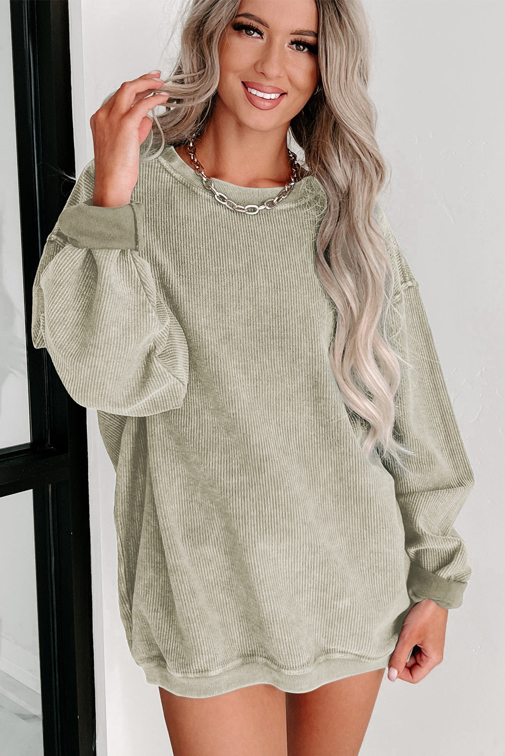 Ribbed Round Neck Sweatshirt