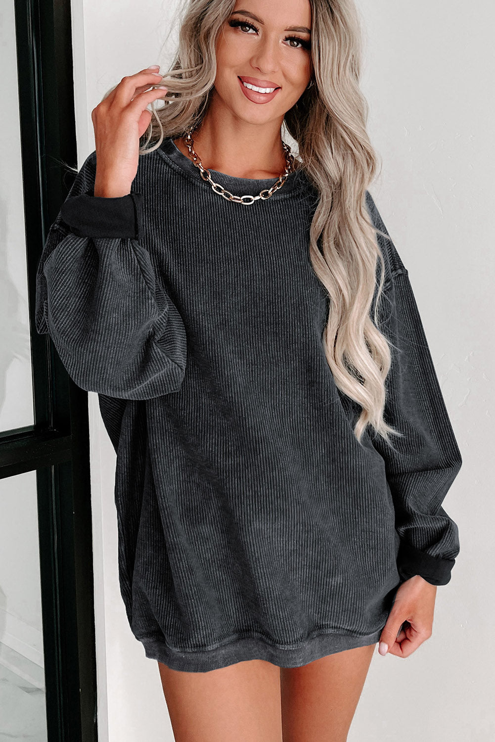 Ribbed Round Neck Sweatshirt